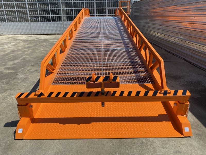 Seksiyonel kapılarla işyerinizde verimliliği nasıl artırabilirsiniz